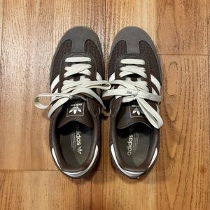 SOLD Adidas Samba Brown